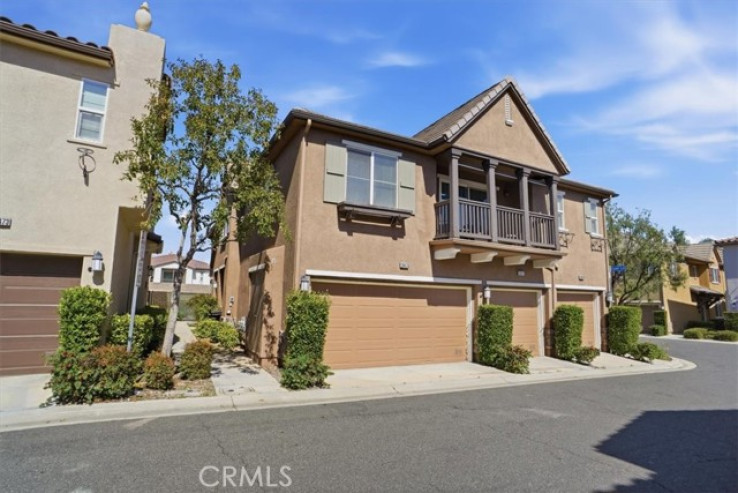 3 Bed Home for Sale in Saugus, California