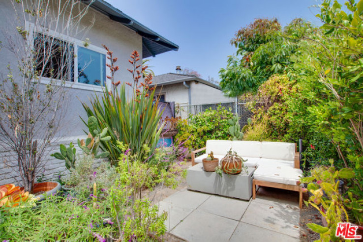  Income Home for Sale in Venice, California