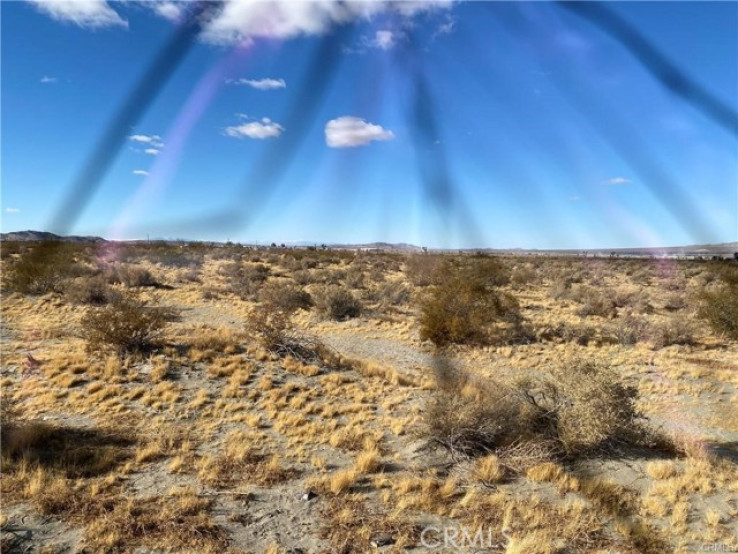 Land in Adelanto