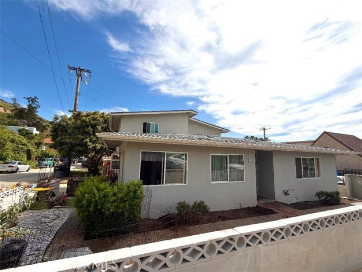 3 Bed Home for Sale in Ventura, California
