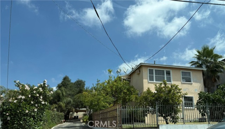  Commercial for Sale in Tujunga, California