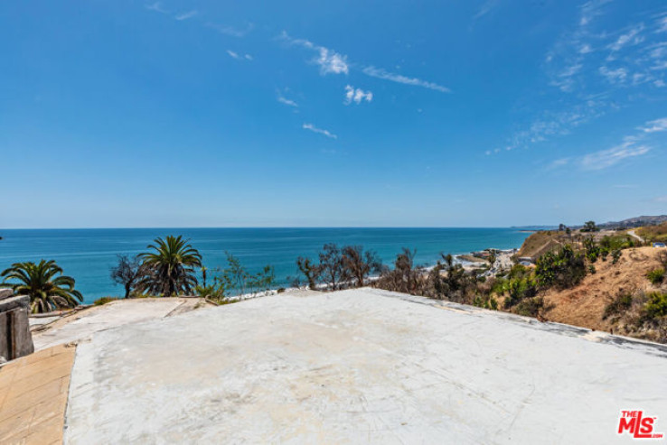  Land for Sale in Malibu, California