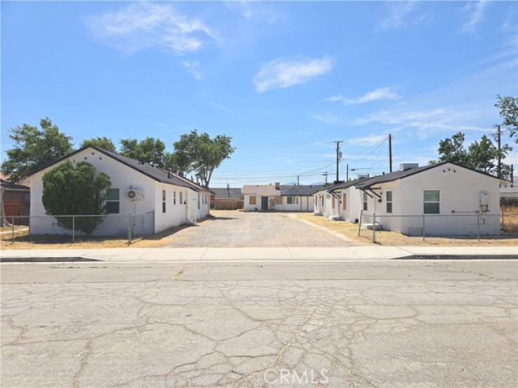  Income Home for Sale in Mojave, California