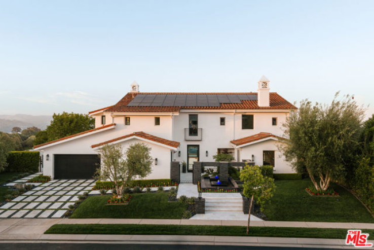 5 Bed Home for Sale in Calabasas, California