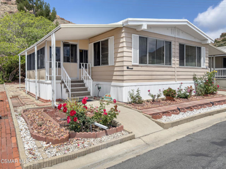 2 Bed Home for Sale in Newbury Park, California