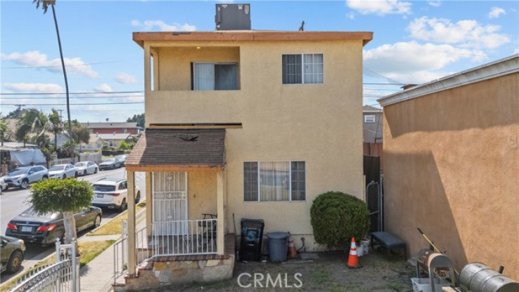 4 Bed Home for Sale in Los Angeles, California