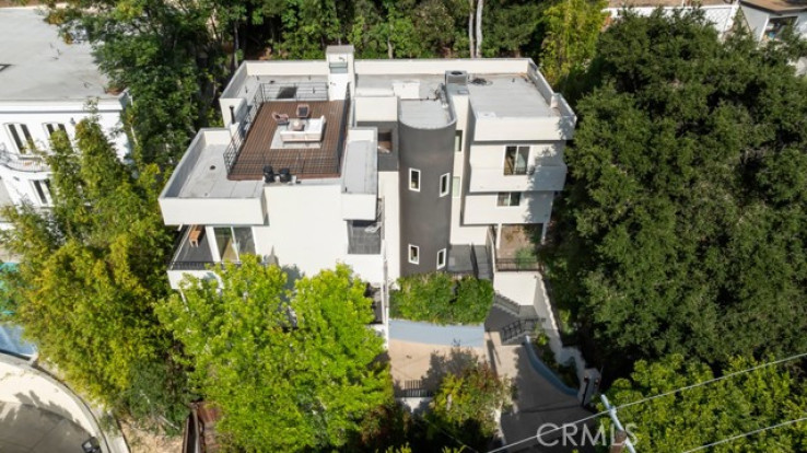 5 Bed Home for Sale in Studio City, California