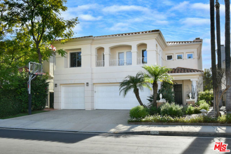 5 Bed Home for Sale in Calabasas, California