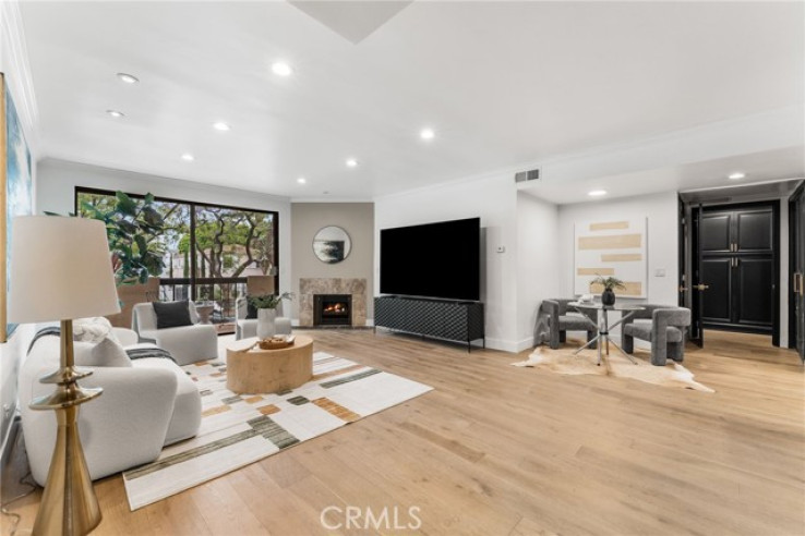 1 Bed Home for Sale in Beverly Hills, California