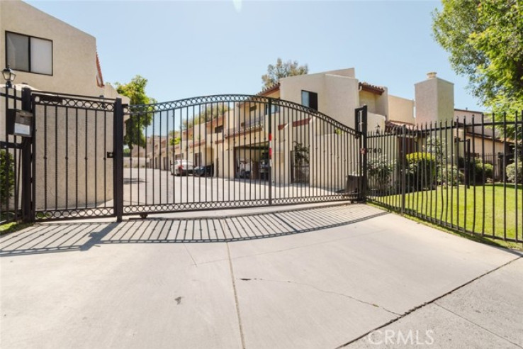 3 Bed Home for Sale in Panorama City, California