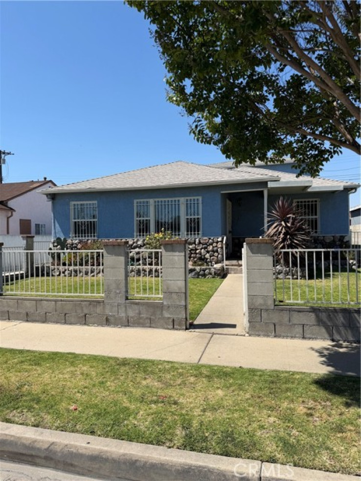 4 Bed Home for Sale in Compton, California