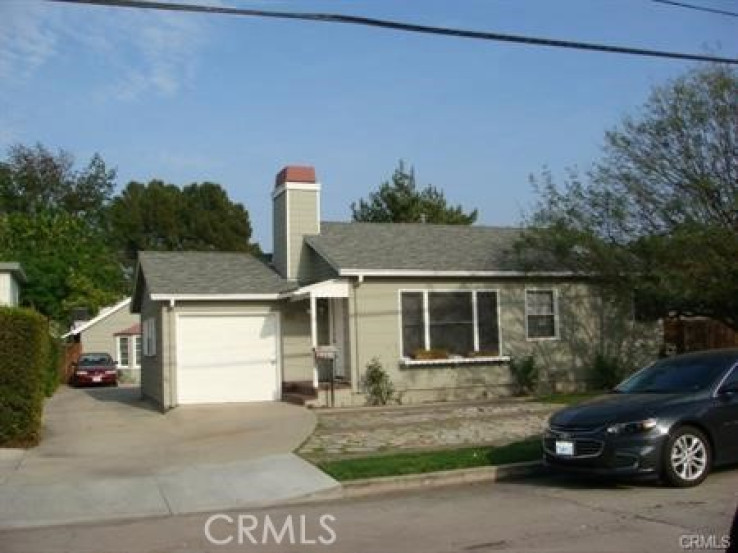  Income Home for Sale in North Hollywood, California