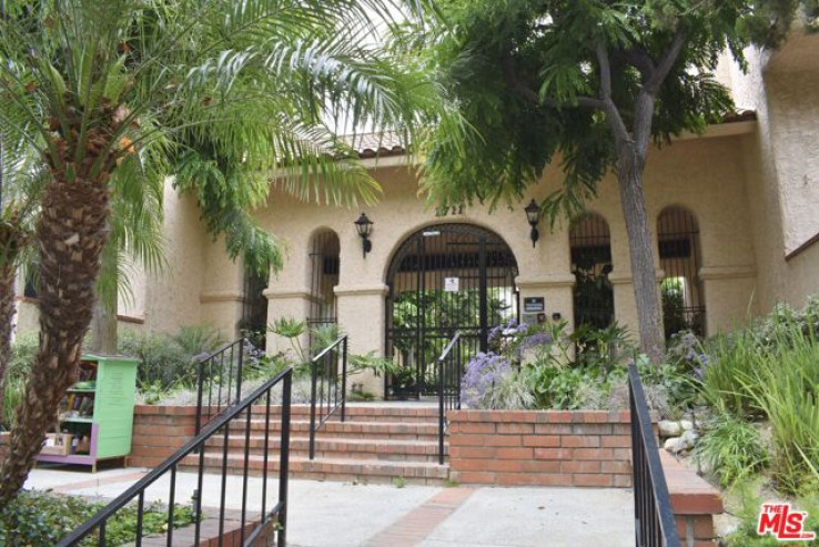Residential Home in Burbank