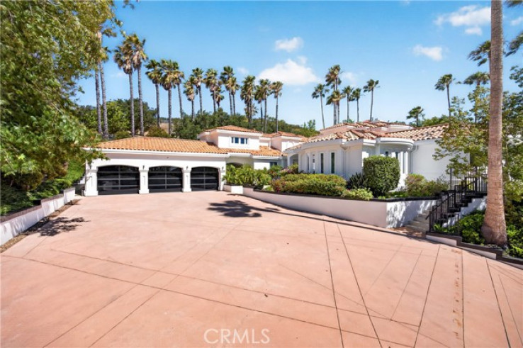 Residential Home in Westlake Village