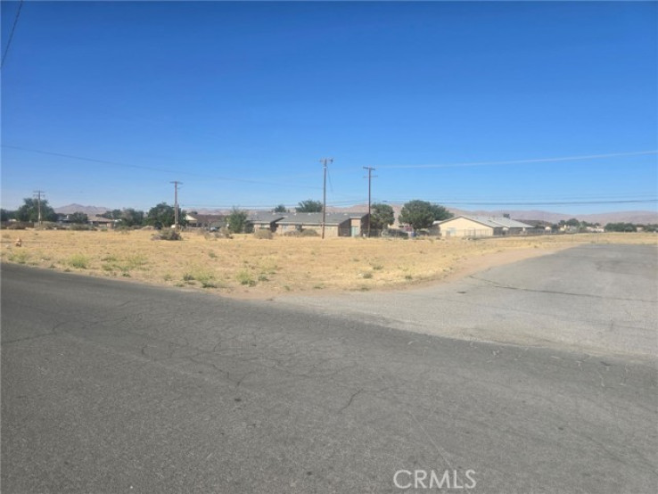 Land in Apple Valley