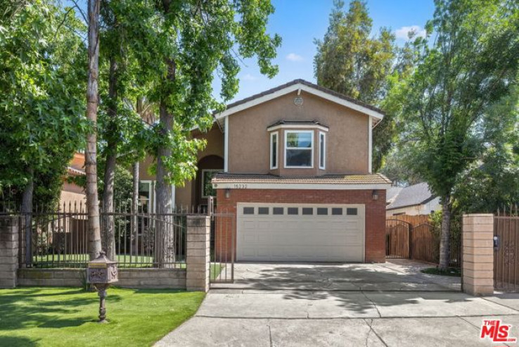 4 Bed Home for Sale in Sherman Oaks, California
