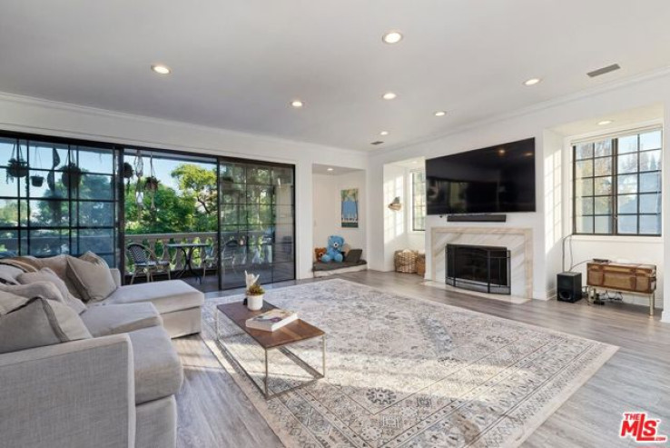 3 Bed Home for Sale in Beverly Hills, California