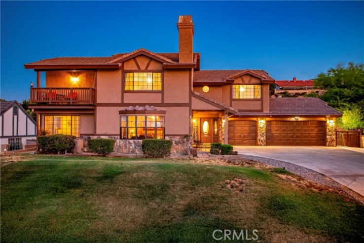 4 Bed Home for Sale in Palmdale, California