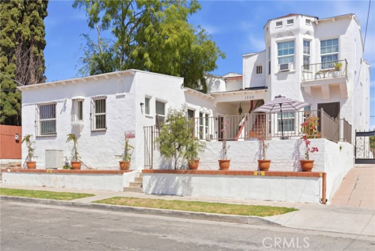  Income Home for Sale in Los Angeles, California