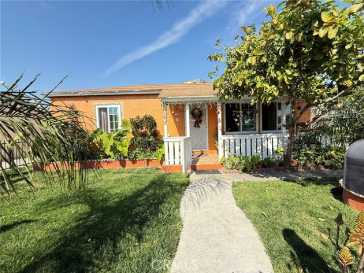 3 Bed Home for Sale in Compton, California