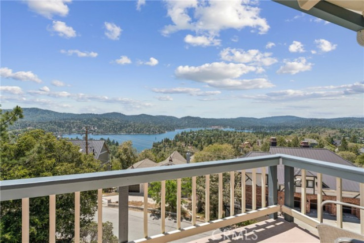 5 Bed Home for Sale in Lake Arrowhead, California