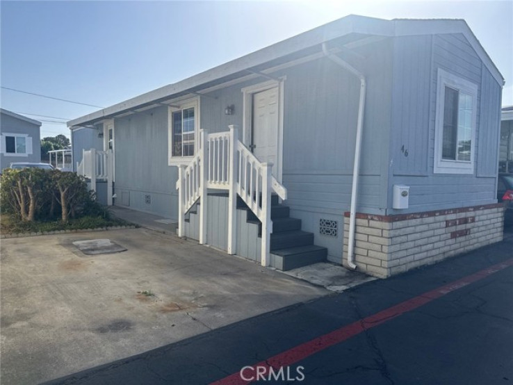 2 Bed Home for Sale in Costa Mesa, California