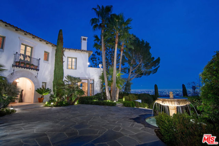6 Bed Home for Sale in Beverly Hills, California