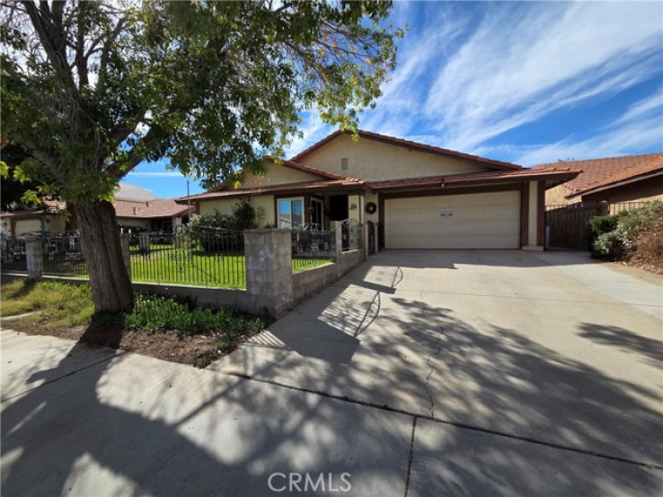4 Bed Home for Sale in Lancaster, California