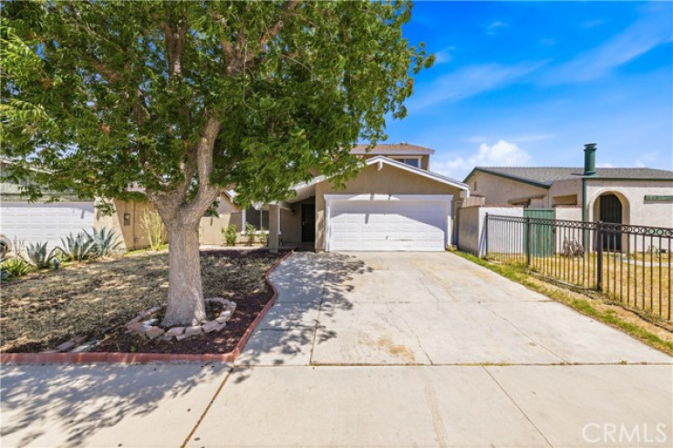 4 Bed Home for Sale in Palmdale, California