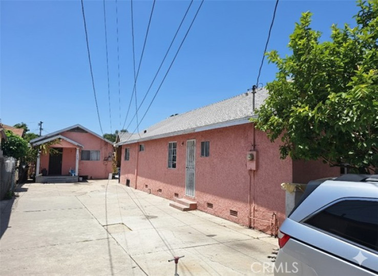  Income Home for Sale in Los Angeles, California
