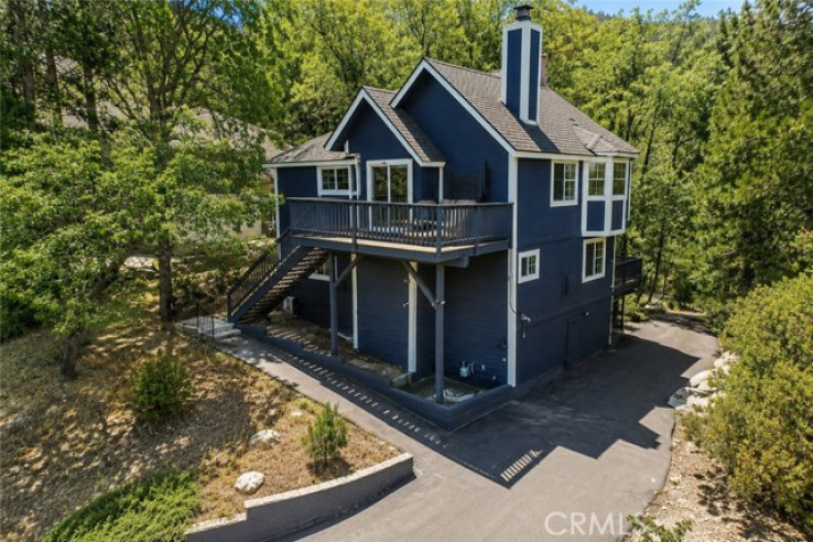 3 Bed Home for Sale in Lake Arrowhead, California