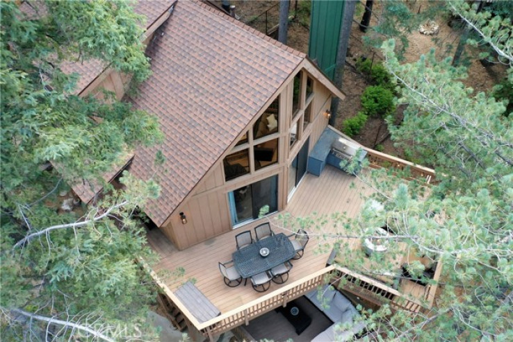 3 Bed Home for Sale in Lake Arrowhead, California