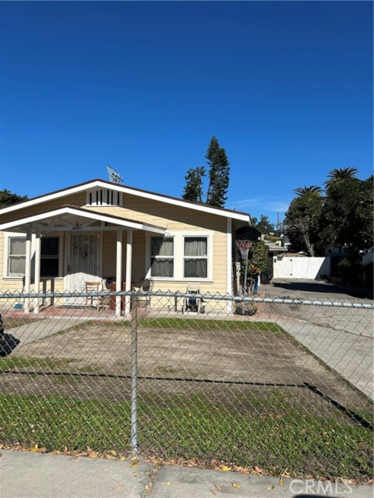  Income Home for Sale in Los Angeles, California