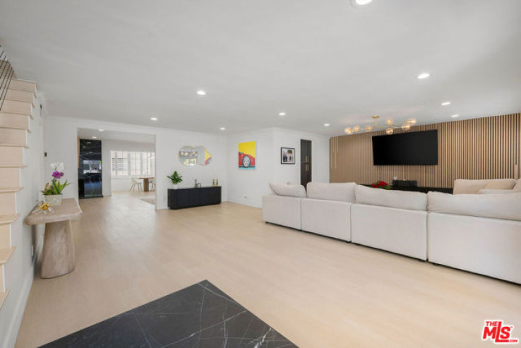 3 Bed Home for Sale in Encino, California