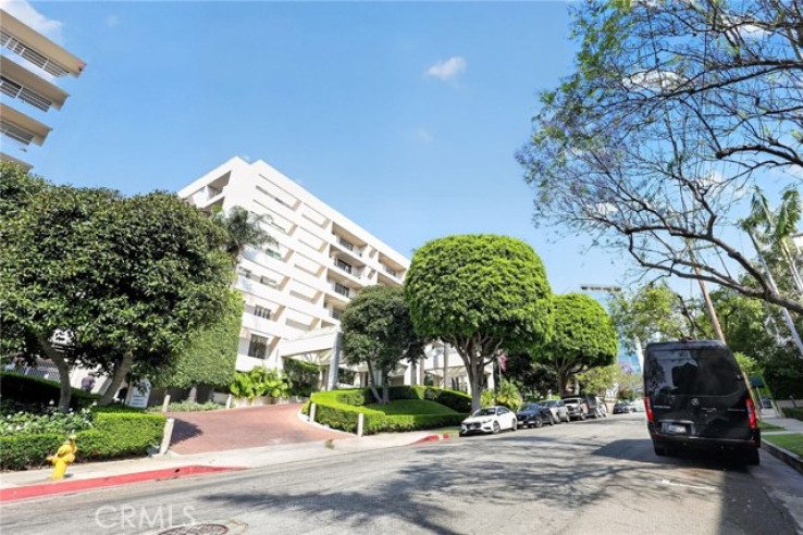 1 Bed Home for Sale in West Hollywood, California