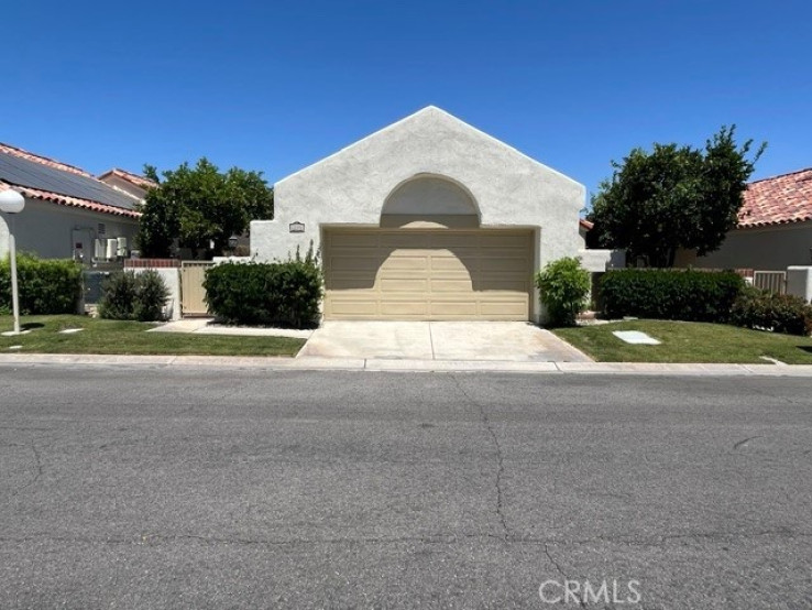 2 Bed Home for Sale in Palm Desert, California