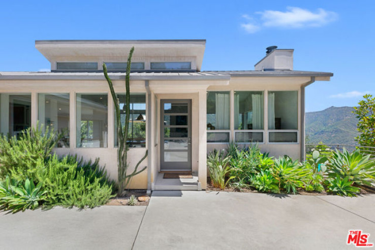 3 Bed Home for Sale in Malibu, California