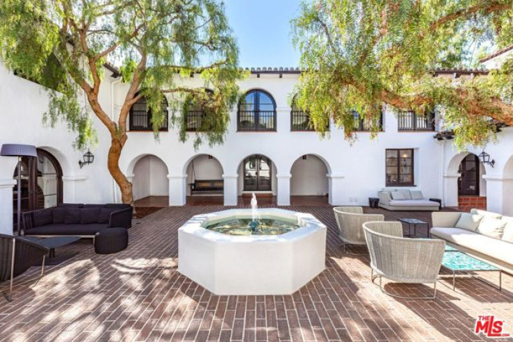 6 Bed Home for Sale in Beverly Hills, California
