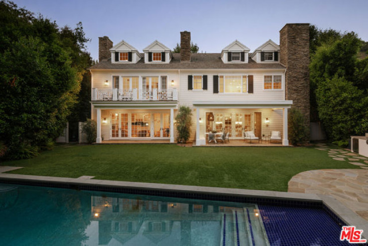 5 Bed Home for Sale in Los Angeles, California