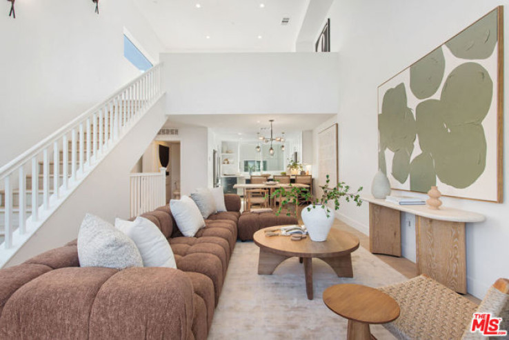 3 Bed Home for Sale in North Hollywood, California