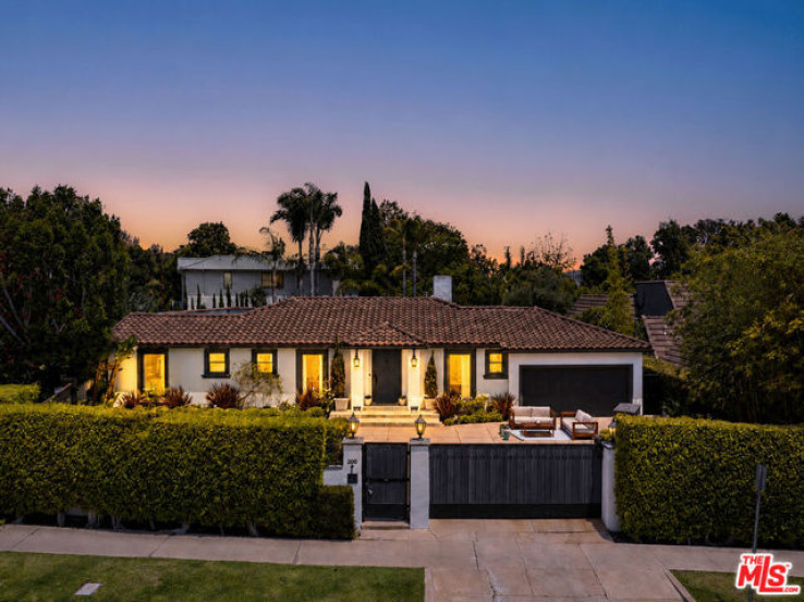 4 Bed Home for Sale in Los Angeles, California