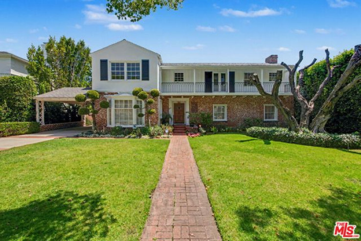 5 Bed Home for Sale in Beverly Hills, California