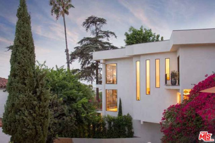 4 Bed Home for Sale in Los Angeles, California