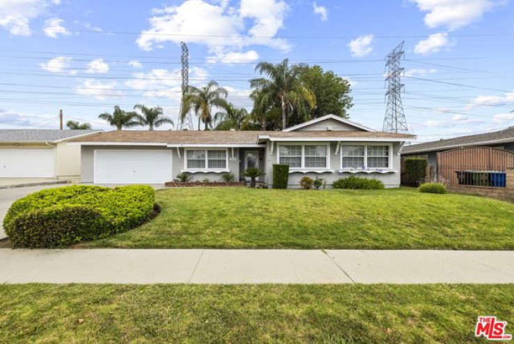 3 Bed Home for Sale in Granada Hills, California