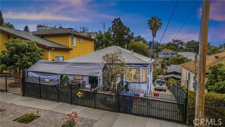 3 Bed Home for Sale in Los Angeles, California