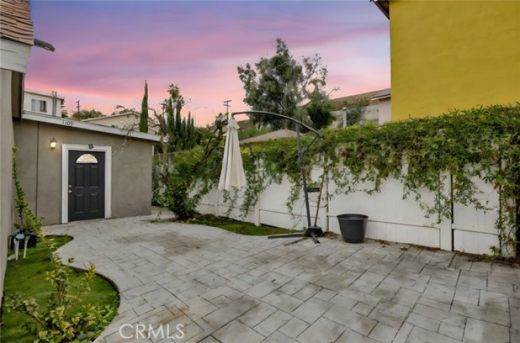 2 Bed Home for Sale in Los Angeles, California