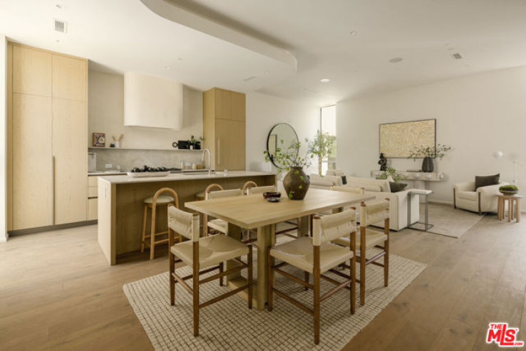 3 Bed Home for Sale in Los Angeles, California