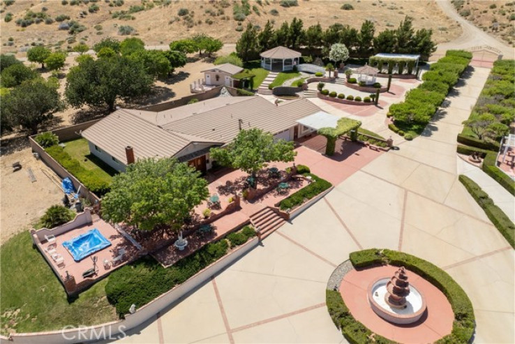 5 Bed Home for Sale in Palmdale, California