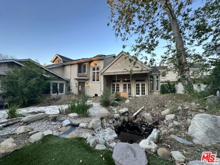 11 Bed Home for Sale in Encino, California