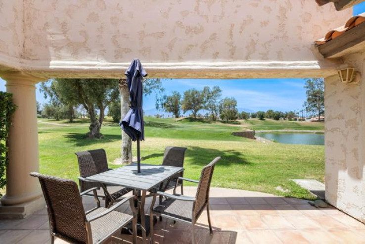 2 Bed Home for Sale in Palm Desert, California